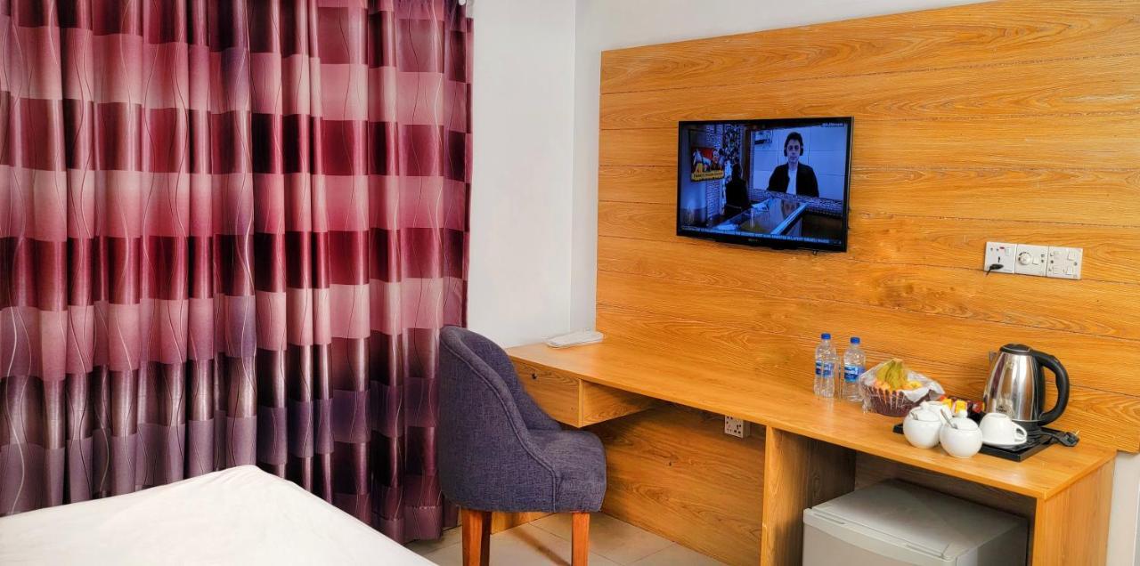 Hotel Afford Inn 达卡 外观 照片
