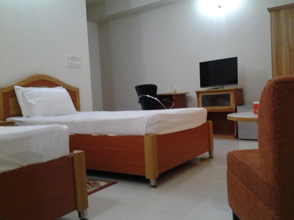 Hotel Afford Inn 达卡 外观 照片