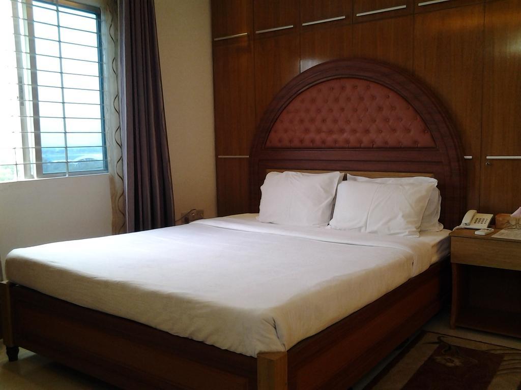 Hotel Afford Inn 达卡 客房 照片